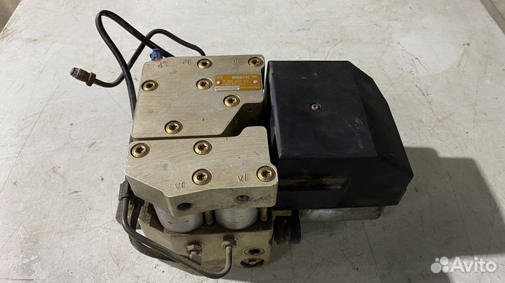 Блок ABS Mercedes Benz W140 S500 M119