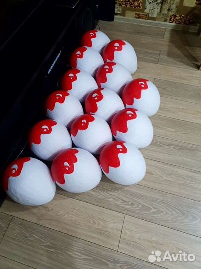 Большой киндер сюрприз