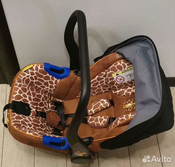 Детское автокресло Welldon Diadem isofix