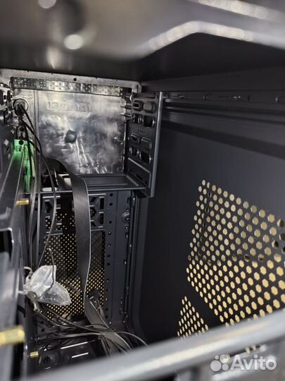 Корпус Midi tower ATX