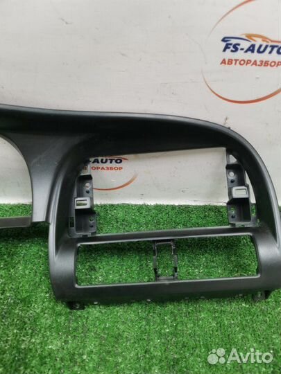 Рамка магнитолы Chevrolet Rezzo хетчбек 2.0 T20SED