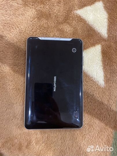 Планшеты login и pocket book