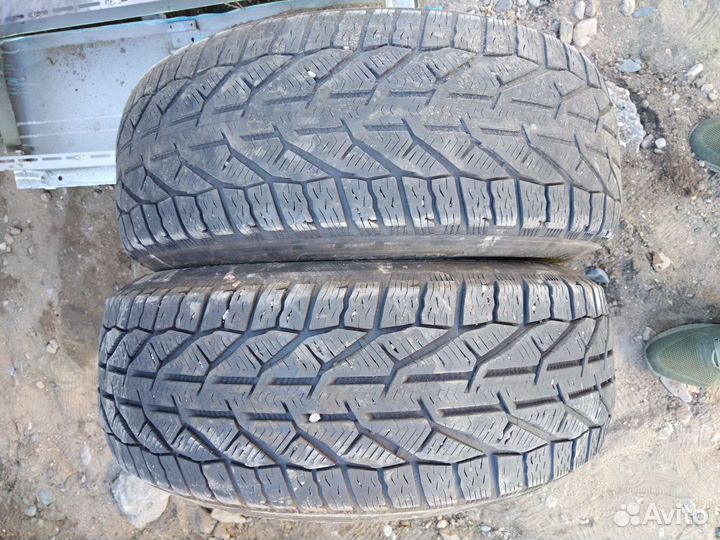 Advanta SVT-01 215/65 R16