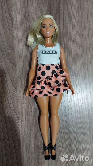 Кукла барби Игра с модой