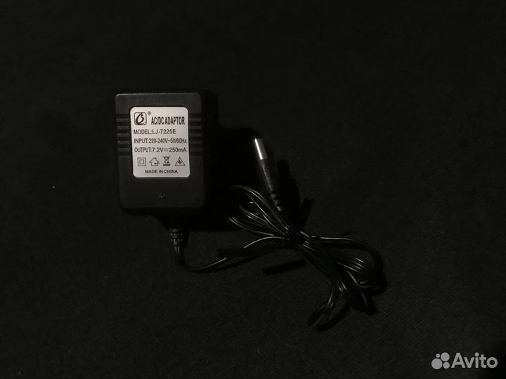 Блок питания адаптер 7.2V