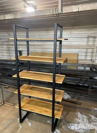 Стеллаж в стиле лофт для офиса