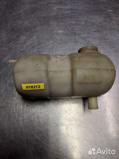 Расширительный бачок Volvo 940 1276040