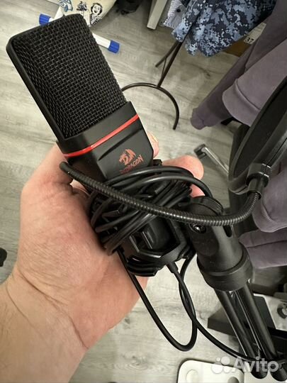 Игровая клавиатура, мышь, микрофон, коврик