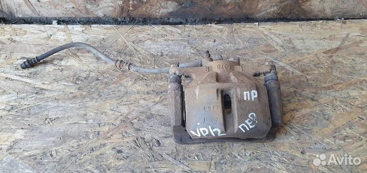 Суппорт передний правый Mazda CX 5 2012-2017