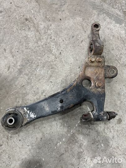 Рычаг передний левый(нижний) Hyundai Sonata