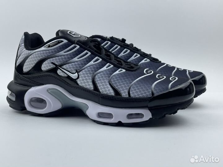 Кроссовки Nike Air Max Tn plus