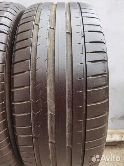 Michelin Pilot Sport 4 SUV 235/50 R19 99V