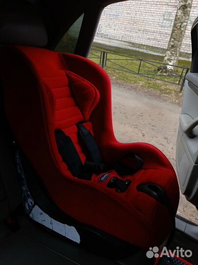 Детское автокресло Chicco isofix 9-18