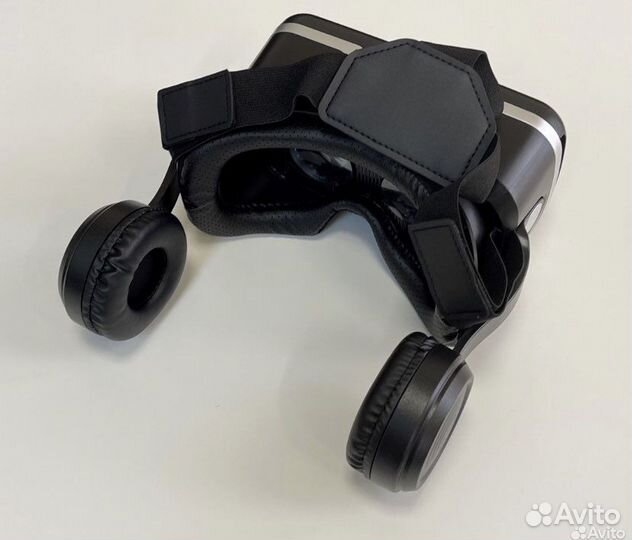 Очки виртуальной реальности для телефона