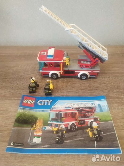 Lego пожарная машина