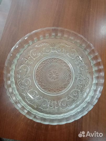 Старинное большое блюдо под фрукты