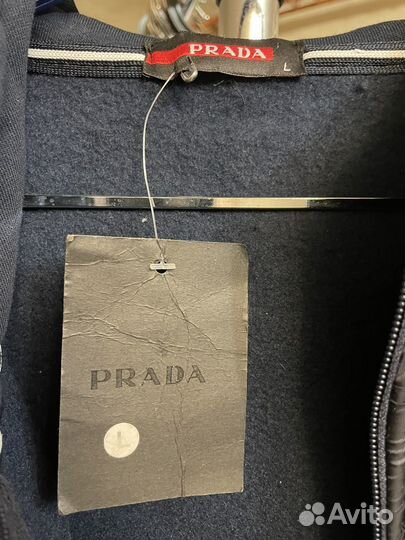 Толстовка с капюшоном черная Prada