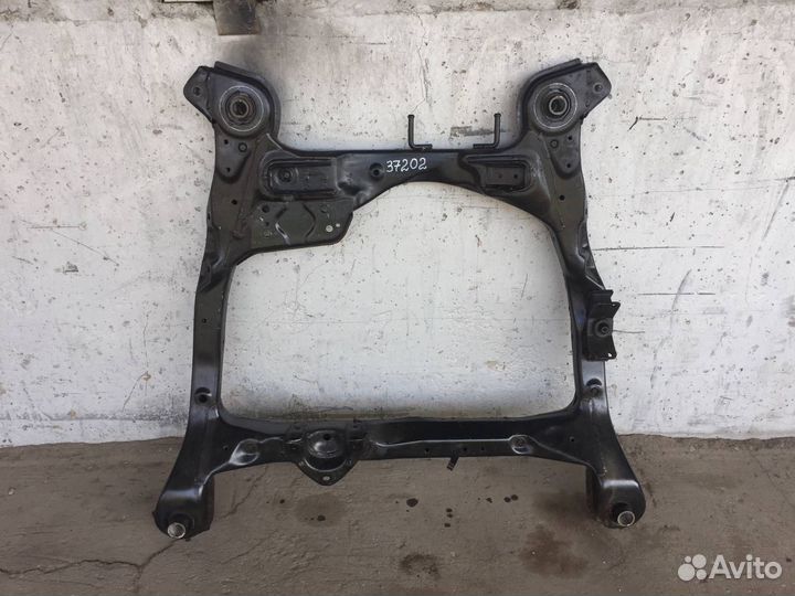 Балка под двс Toyota Harrier MCU10 1mzfe 1999