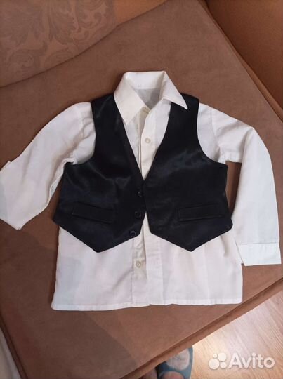 Рубашка и жилетка на мальчика