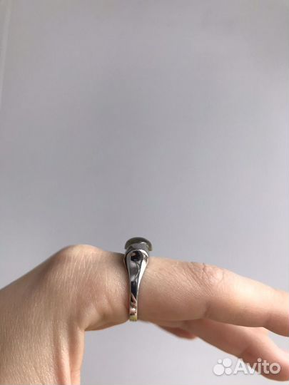 Комплект серьги и кольцо с лабрадором