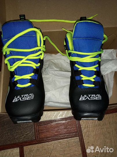 Лыжные ботинки