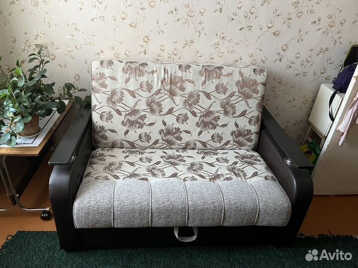 Диван выдвижной