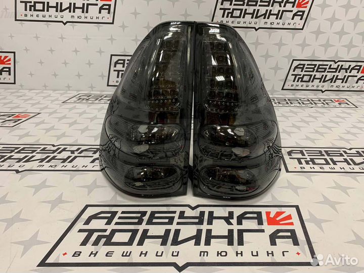 Стопы Toyota Land Cruiser Prado J120 02-09г M0802