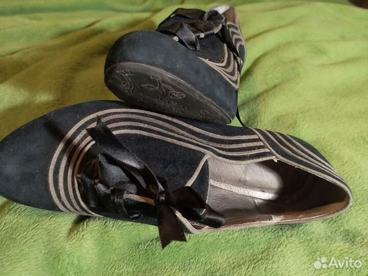 Ботинки женские 39 замша