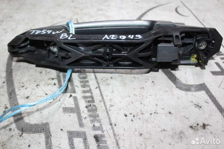 Ручка двери внешняя suzuki escudo grand vitara TA7