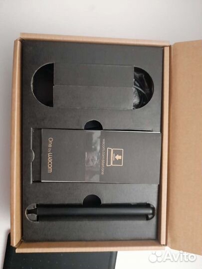 Графический планшет Wacom One Small