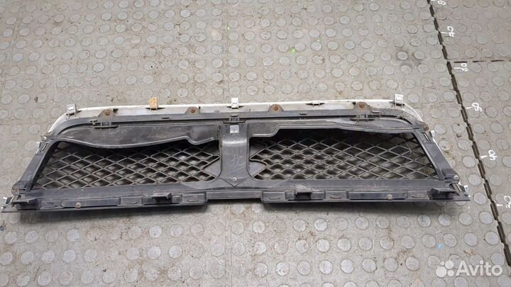 Решетка радиатора Suzuki Grand Vitara, 2010