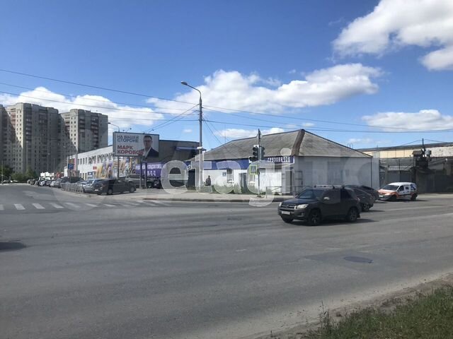 Продам торговое помещение, 240 м²