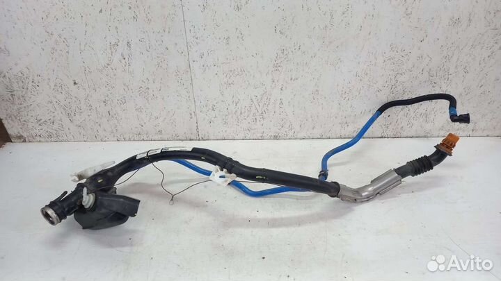 Горловина бака Mercedes W251 R-class