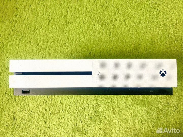 Xbox One s