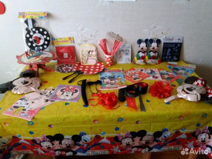 Атрибутика в стиле Микки Мауса. Годовасие