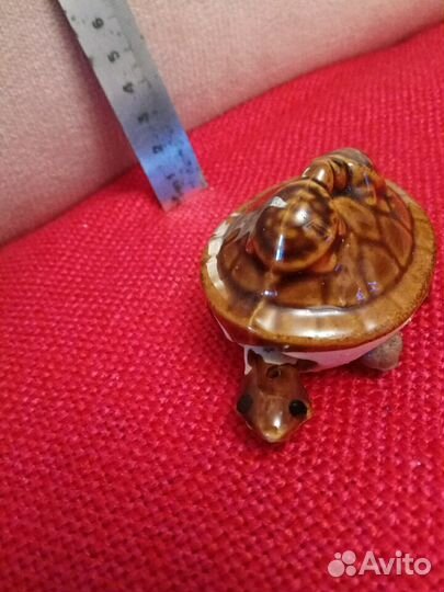 Статуэтка черепахи