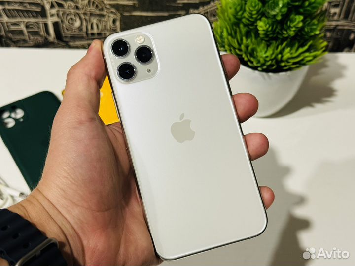 iPhone 11 Pro, 64 ГБ