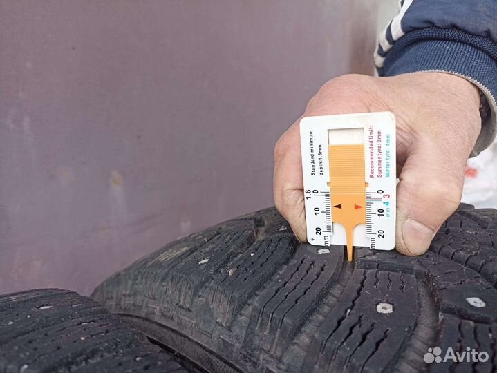 Nokian Tyres Hakkapeliitta 1 225/60 R17