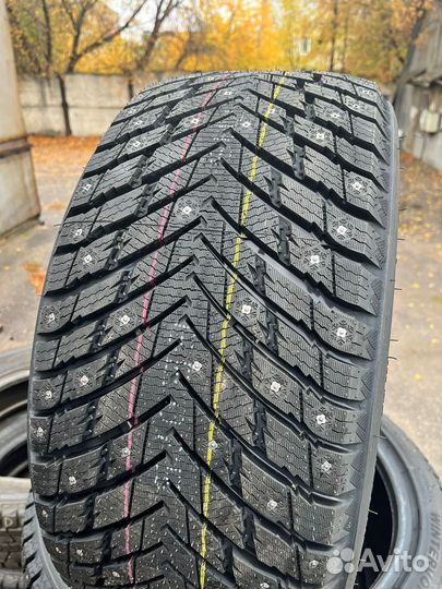 iLink Wintervorhut Stud II 275/50 R20 116V