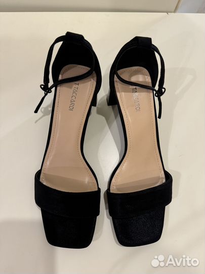 Босоножки женские 40 размер