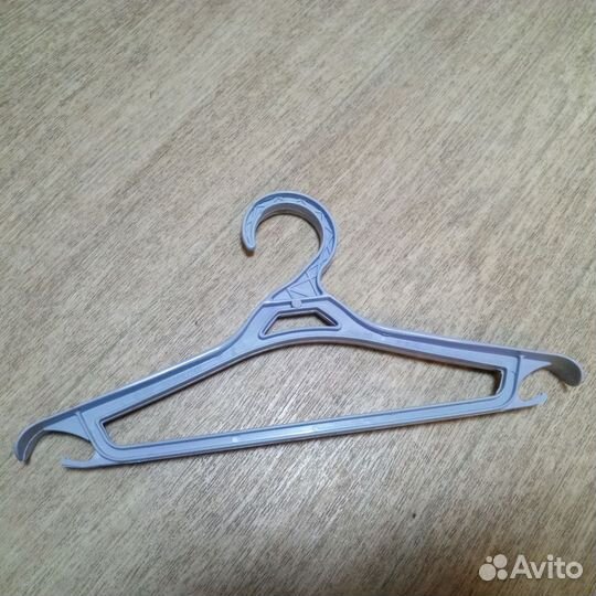 Вешалки плечики детские 5 шт