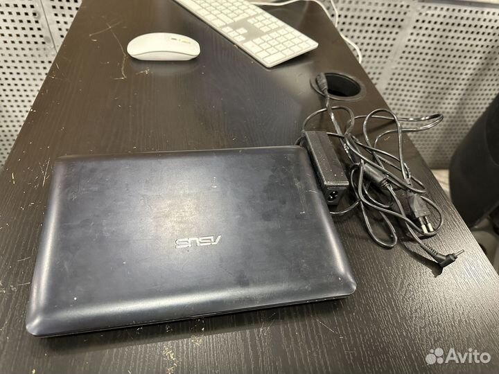 Нетбук asus Eee PC Seashell series 1015PD
