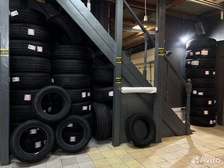 Nokian Tyres Hakkapeliitta 10p SUV 275/50 R22 115T