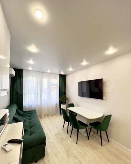 3-к. квартира, 85 м², 2/10 эт.