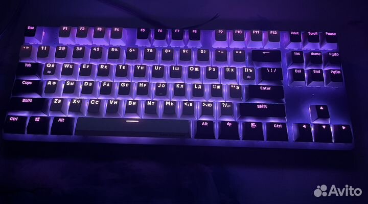 RED Square Keyrox TKL g3ms Purple