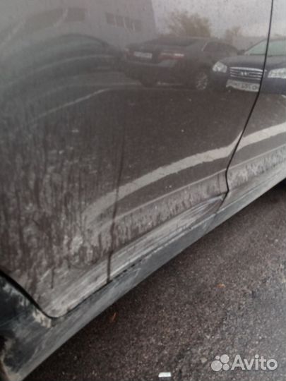 Дверь правая задняя KIA Sportage 2011 770043W000