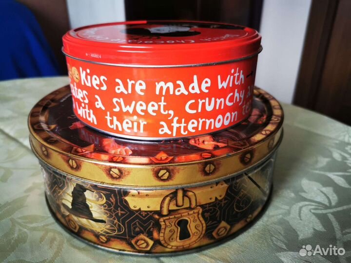 Жестяные банки: хранение, интерьер, коллекционные