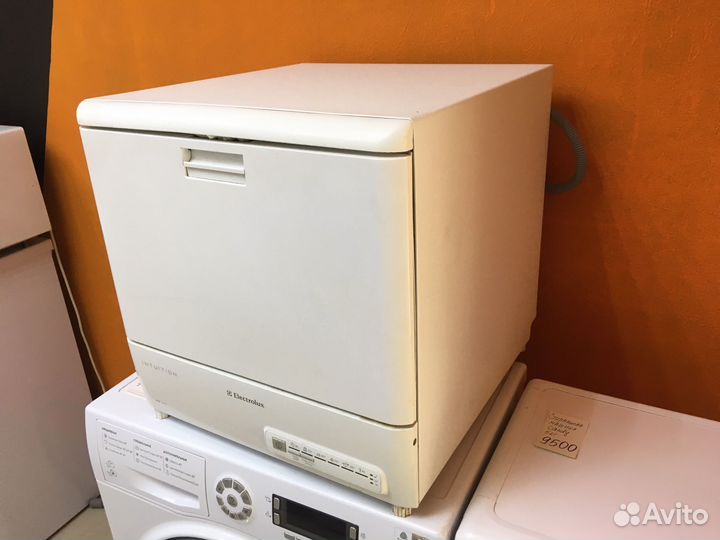 Посудомоечная машина Electrolux