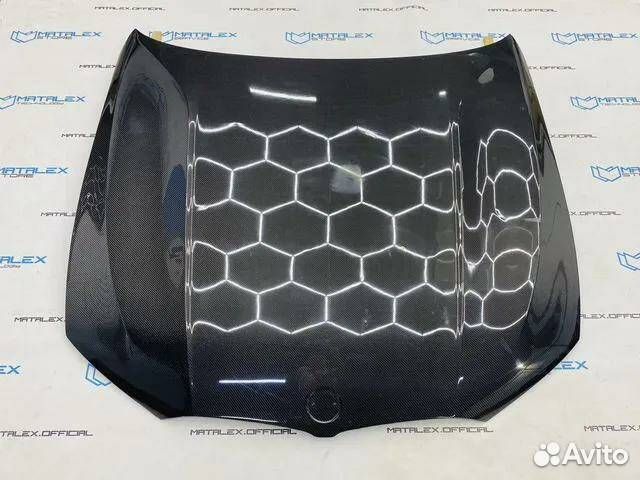 Карбоновый капот BMW G20