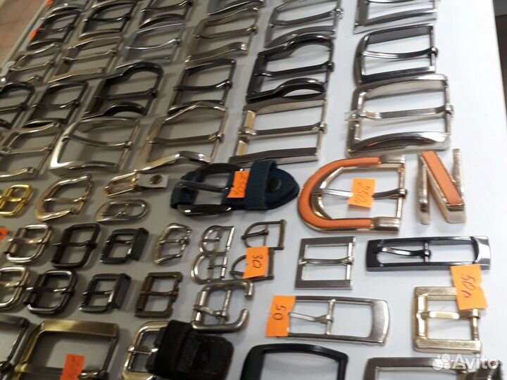 Пряжки и бляхи. ременные полосы. трэнчики. все для